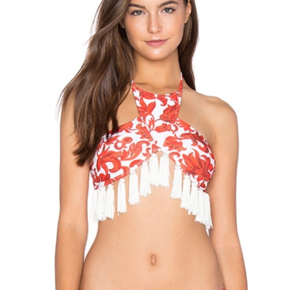 BEACH RIOT CLEO TASSEL TOP